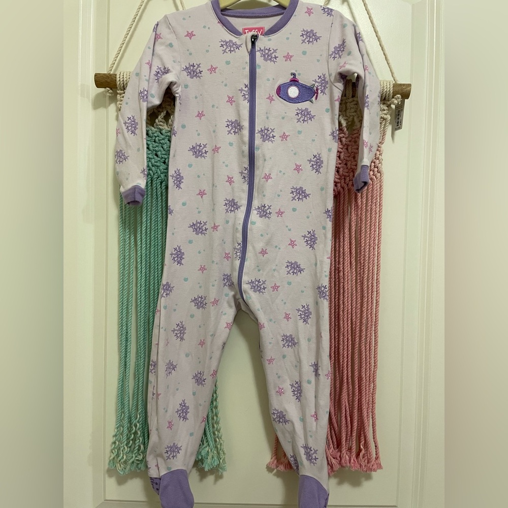 4/$28 🍒 Tuffy Sleeper 🍒